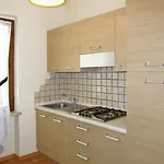 Apartment Casa Rosa-2 By Interhome * Malcesine
